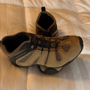 Merrell Men's Tan Athletic Shoes